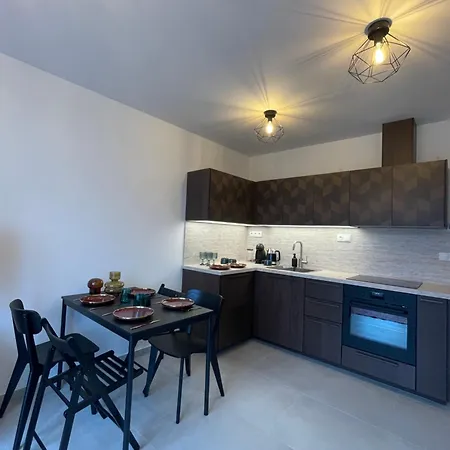 Bellevue Apartment