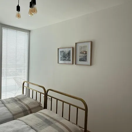 Bellevue Apartment